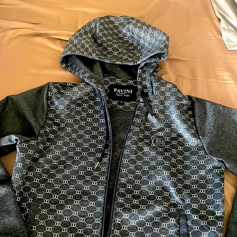 Set of Pavini mens sweater set. Top+ bottom
